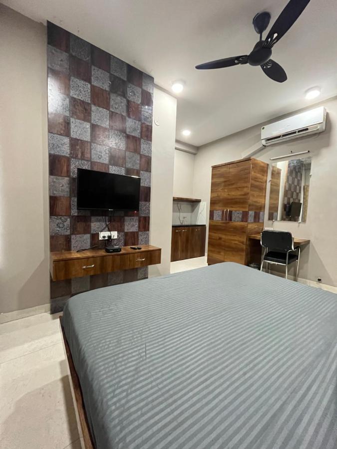 Stayzy Evanka Indore Zewnętrze zdjęcie